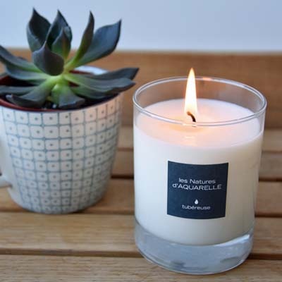 bougie-parfumee-allumee_400x400-2